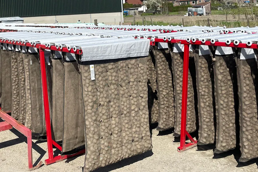 プレスプラウティング・システム